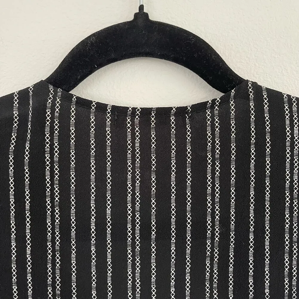 GILLI Black White Striped Open Front Kimono Duster (Small) - Image 7