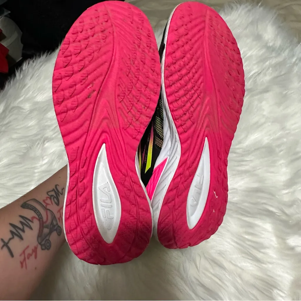 Fila Black and Yellow Energized Womans Sneakers - Image 6