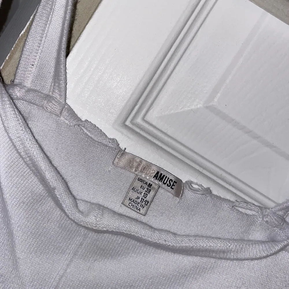 white crop top - Image 3