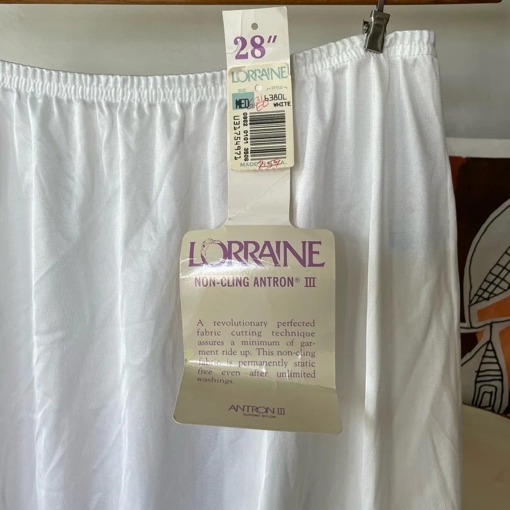 Vintage Lorraine White Nylon Slip Skirt with Lace Hem Deadstock NWT Size M - Image 5