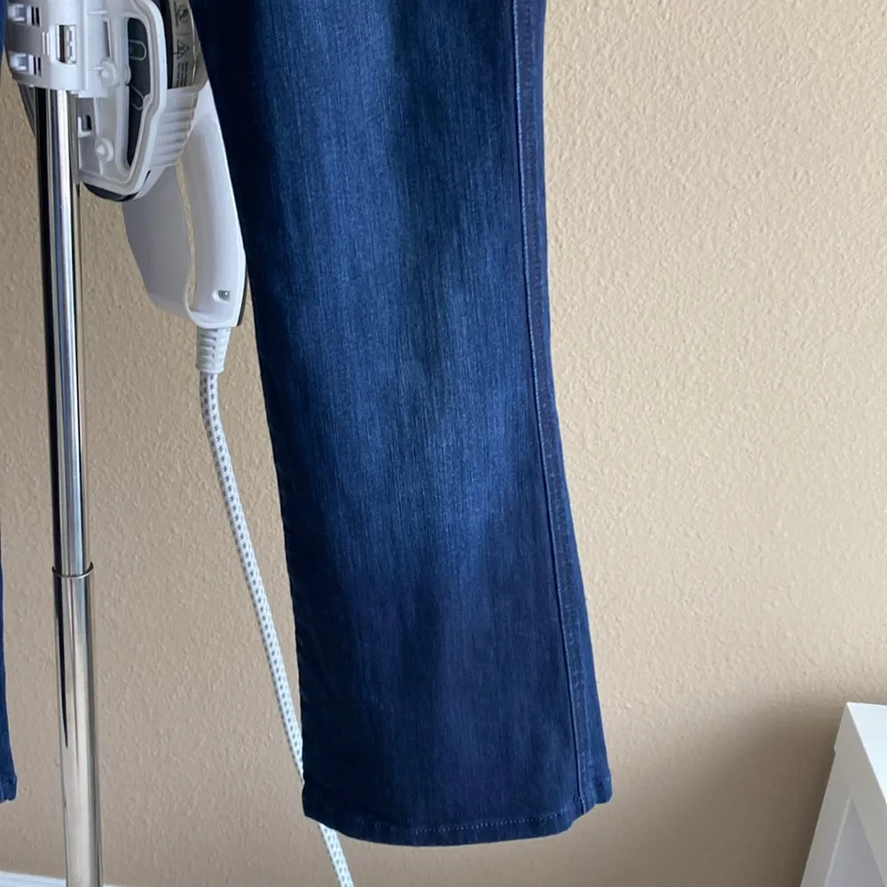 7 For All Mankind  size 7 A pocket bootcut dark denim jeans - Image 4