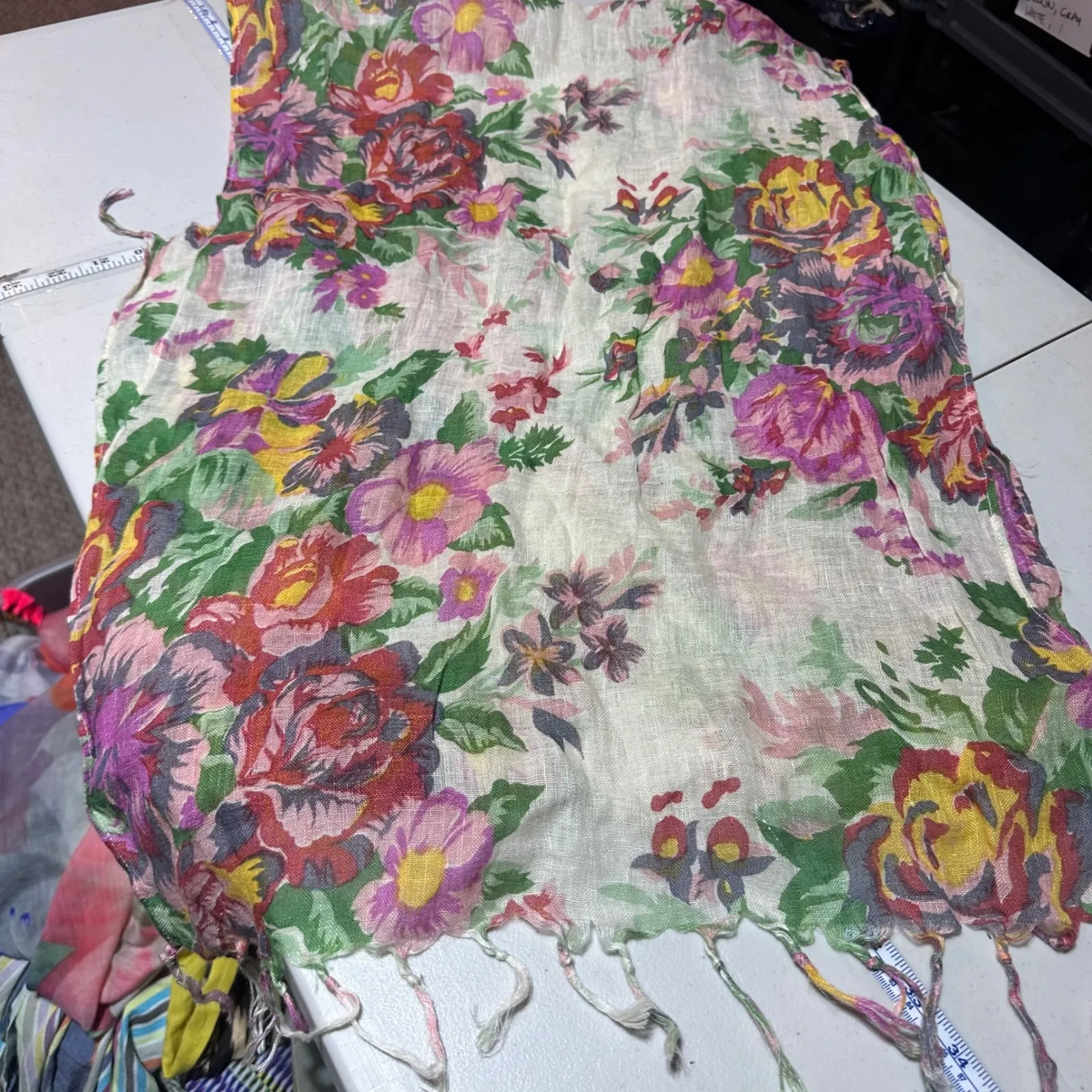 Lunn Linen Floral Scarf Wrap Shawl Cream Red Pink Fringe Made in India Feminine White - Image 7