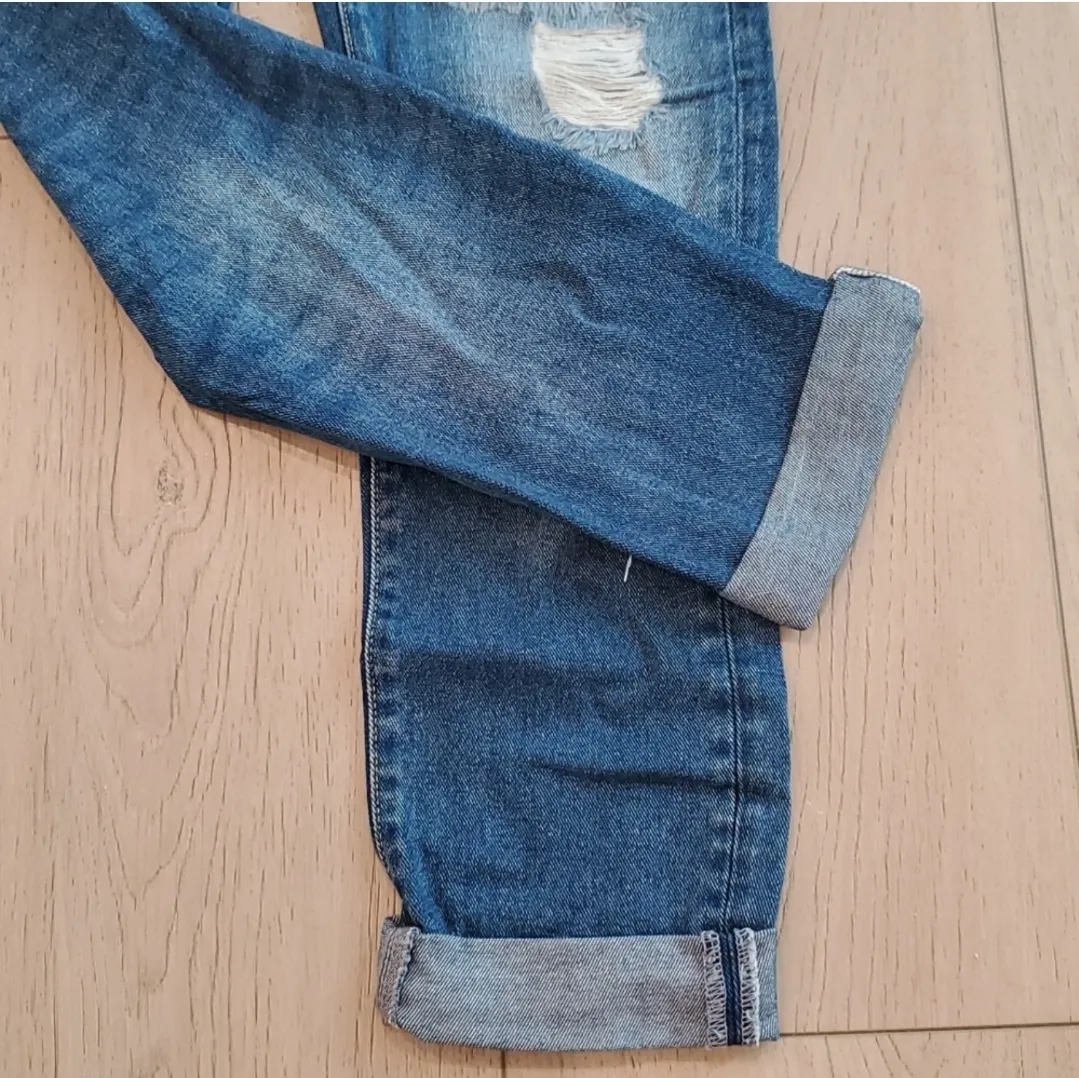 ZARA  Mid Rise Boyfriend Distressed Jeans - Image 5