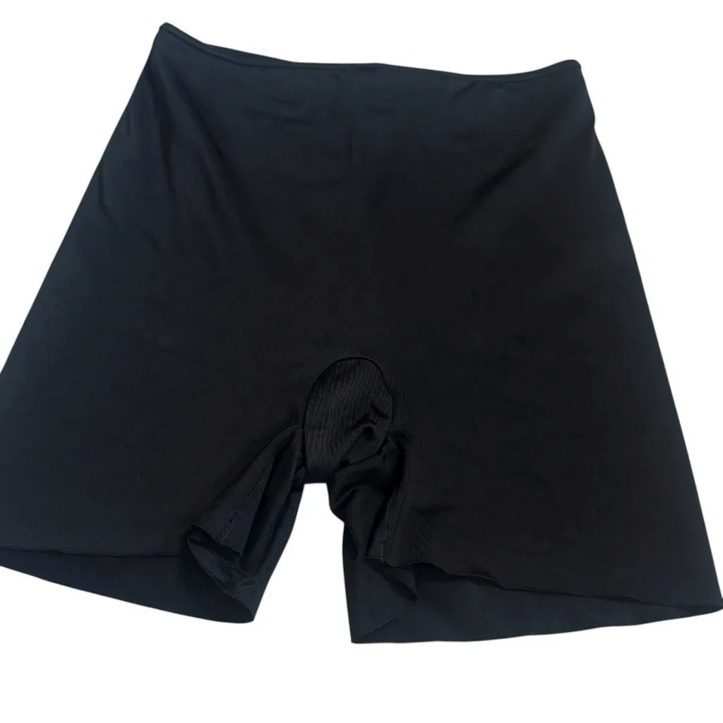 Spanx Compression Biker Shorts Black Comfort Stretch Capsule Special Occasion M - Image 3