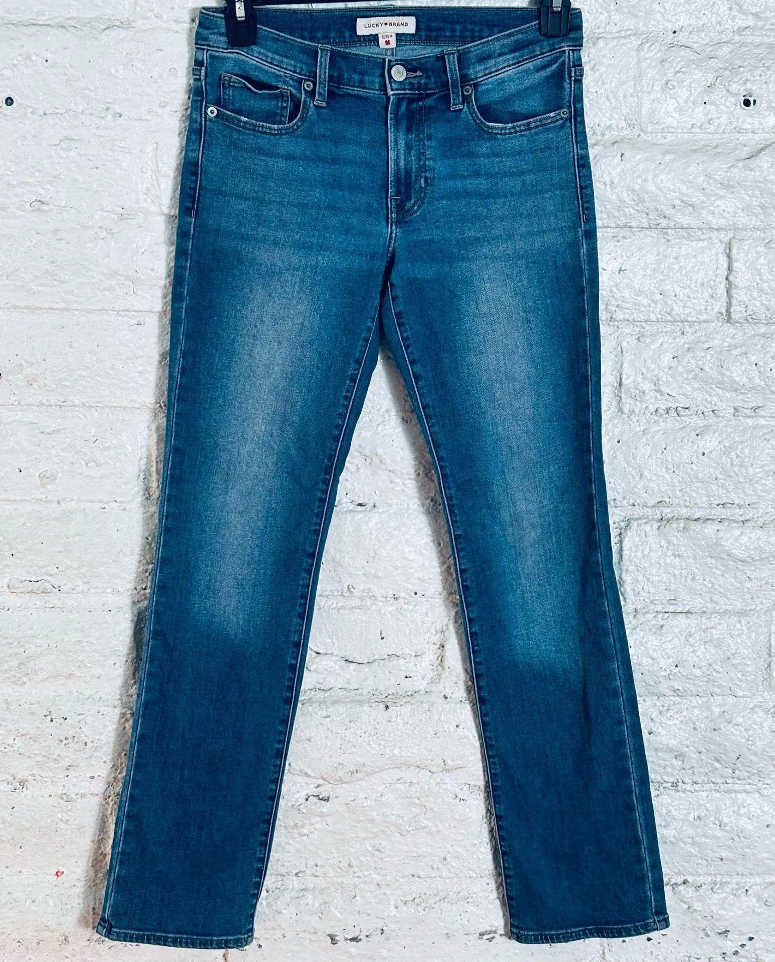 Lucky Brand Sweet Straight Mid-Rise Jeans Blue 6/28 A - Image 3