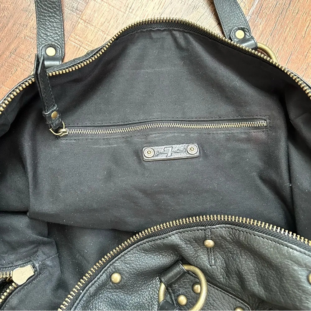 black leather shoulder bag - Image 8