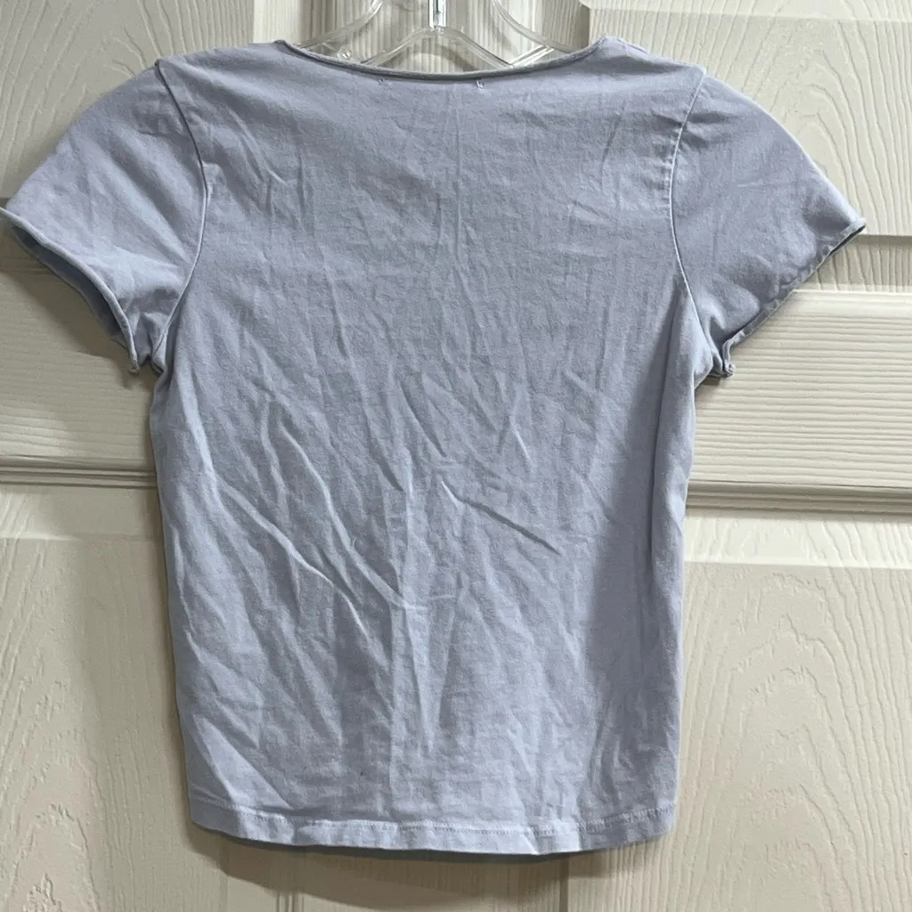 Brandy Melville Blue Short Sleeve Ruched V Neck Cropped Top - One Size - VGUC - Image 2