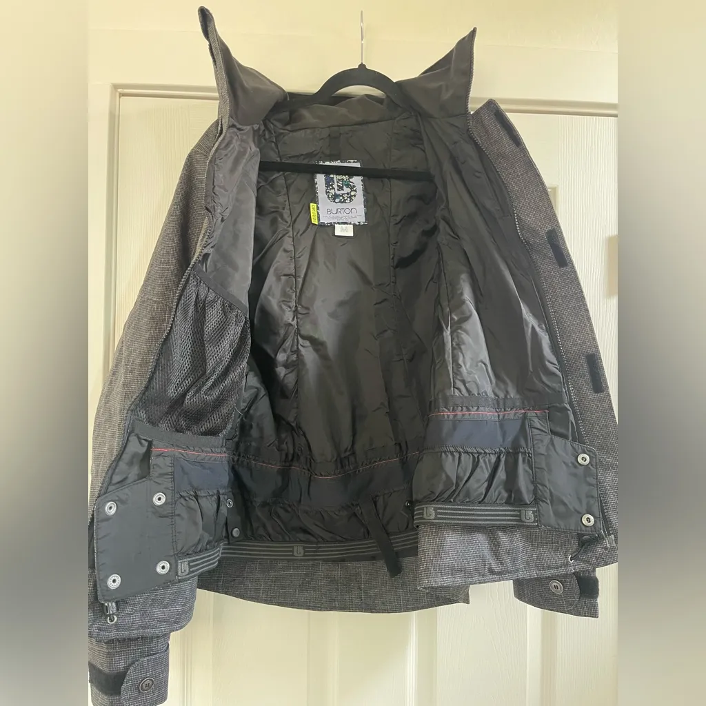 Women’s Burton DryRide Subtle Check Snowboard Jacket Size M - Image 4