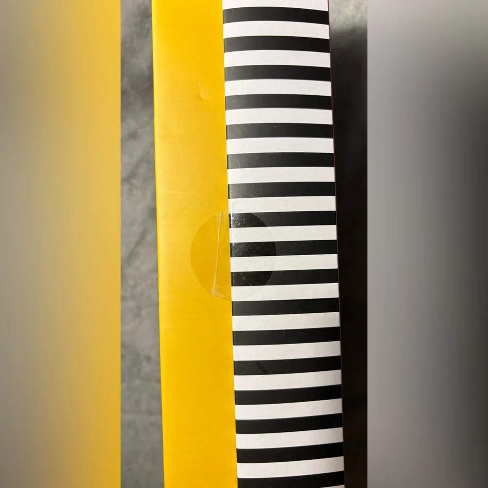 NWT Marc Tetro Westie Dog Cosmetic Bag, Luggage Tag and Passport Case - Image 4