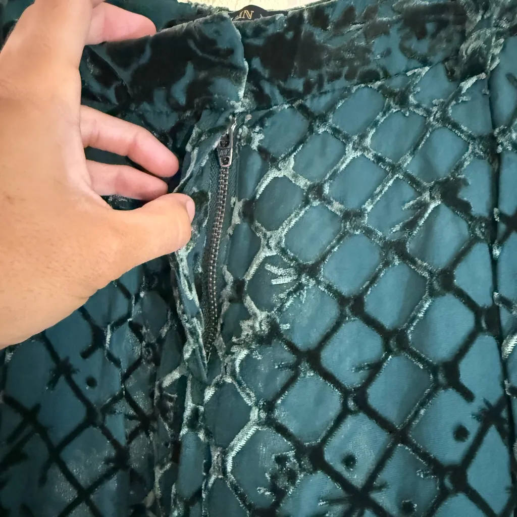 Balmain collab H&M Dark Green Velvet Wide-Leg trouser Pants wide leg rose print - Image 7