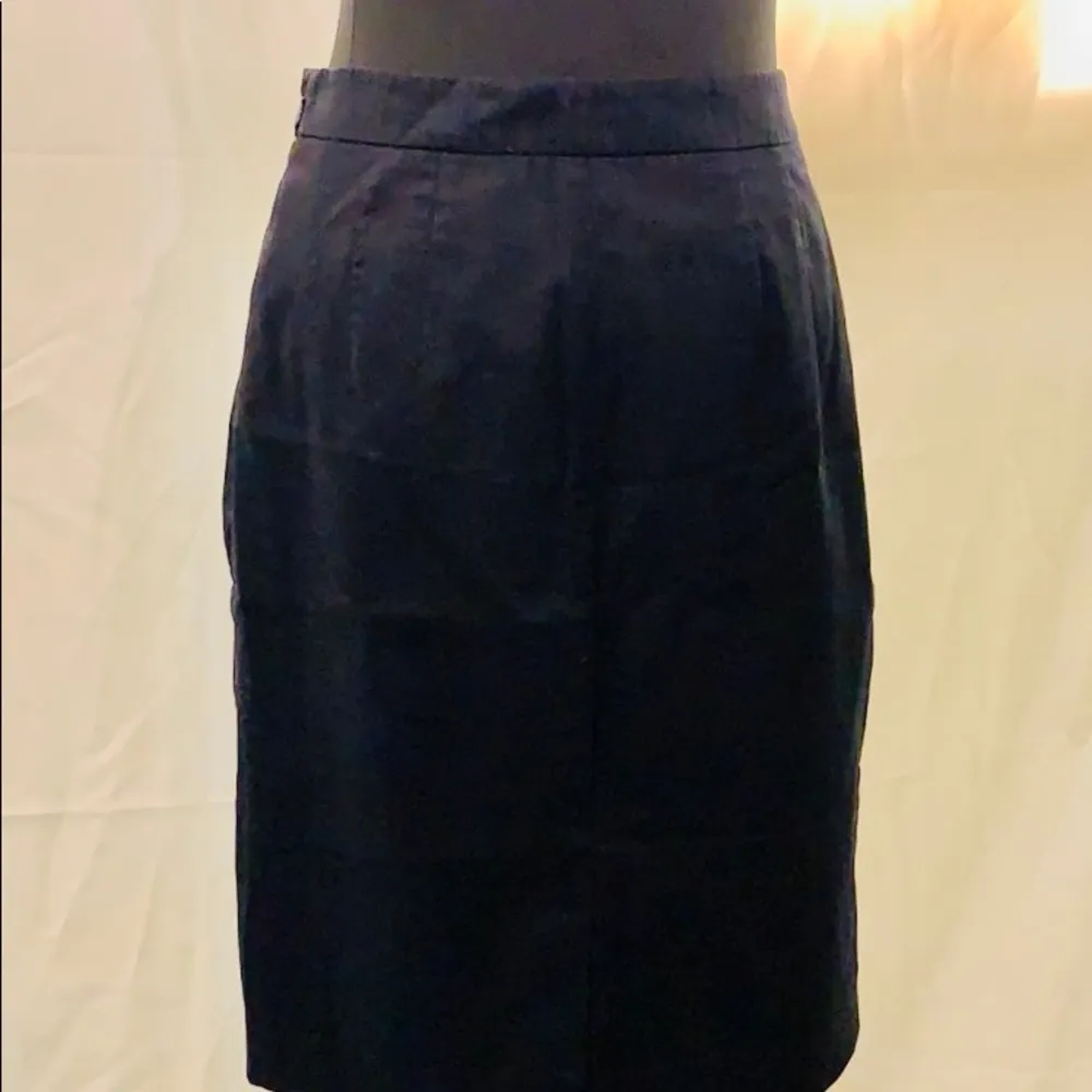 Ann Taylor black long pencil skirt. - Image 3