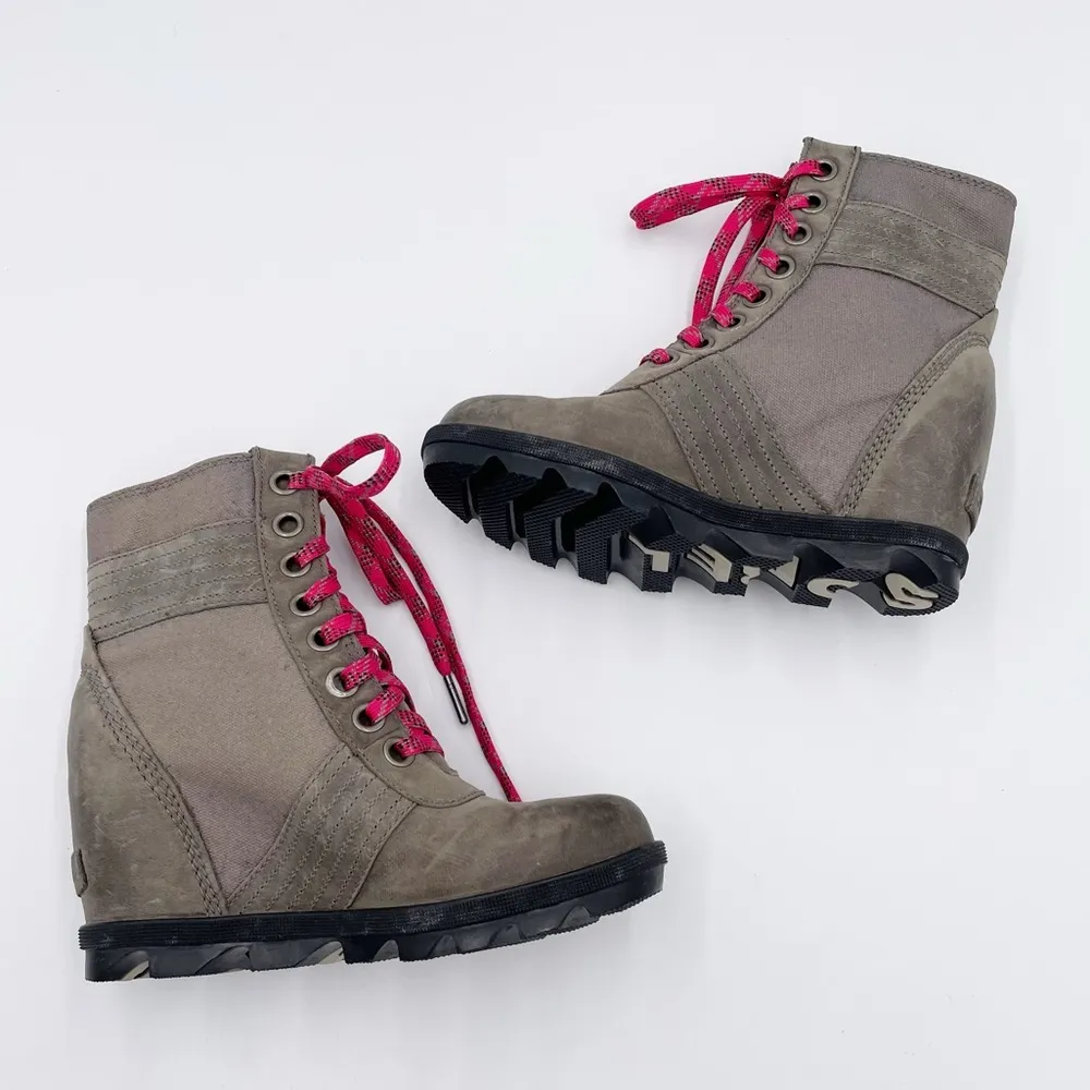 Sorel Lexie Wedge Boots Quarry Grey Fuchsia Pink Lace Up Winter Booties Size 6 - Image 13