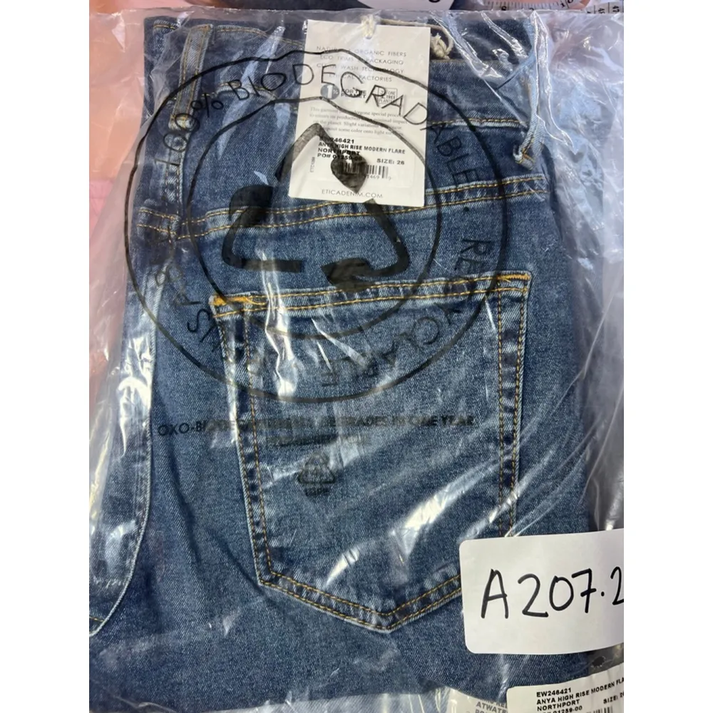 NEW Anthropologie Etica Denim ANYA HIGH RISE MODERN FLARE
NORTHPORT Sz 26 NWT Blue - Image 4