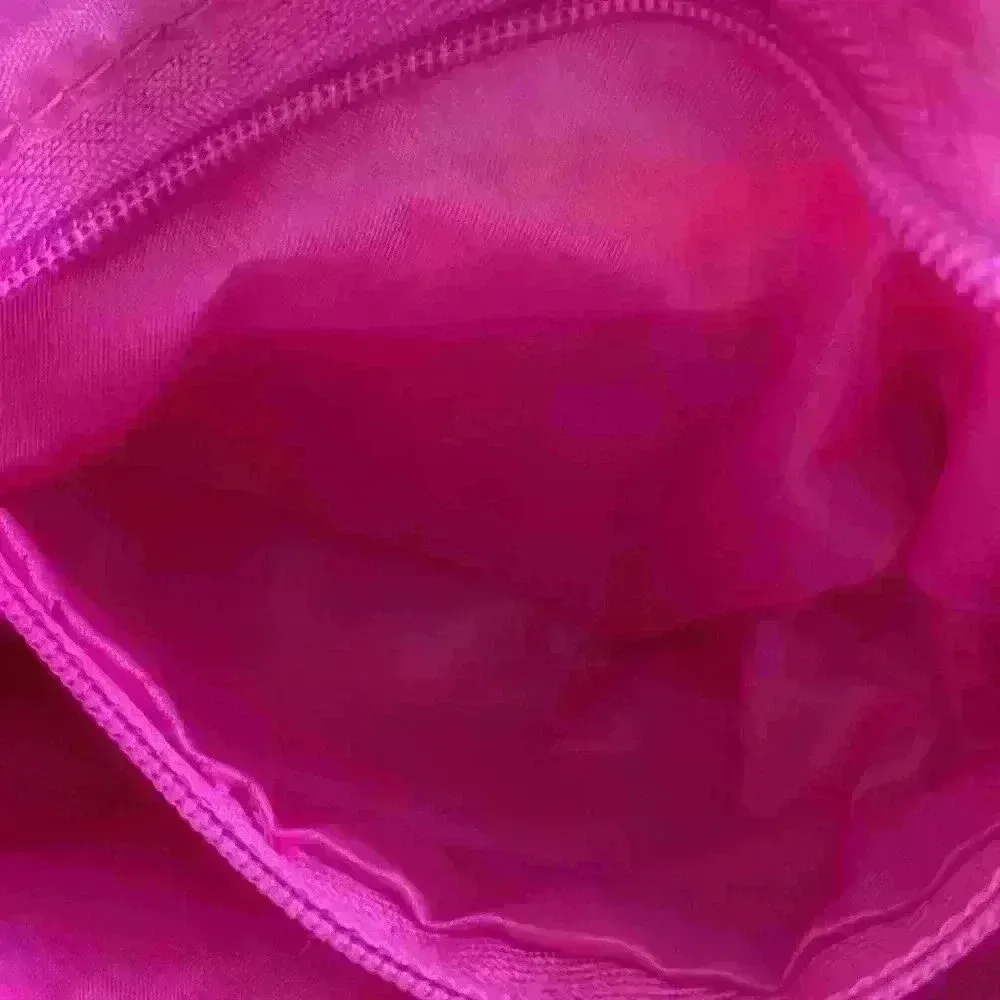 Hello Kitty NWT  mini book bag - Image 8