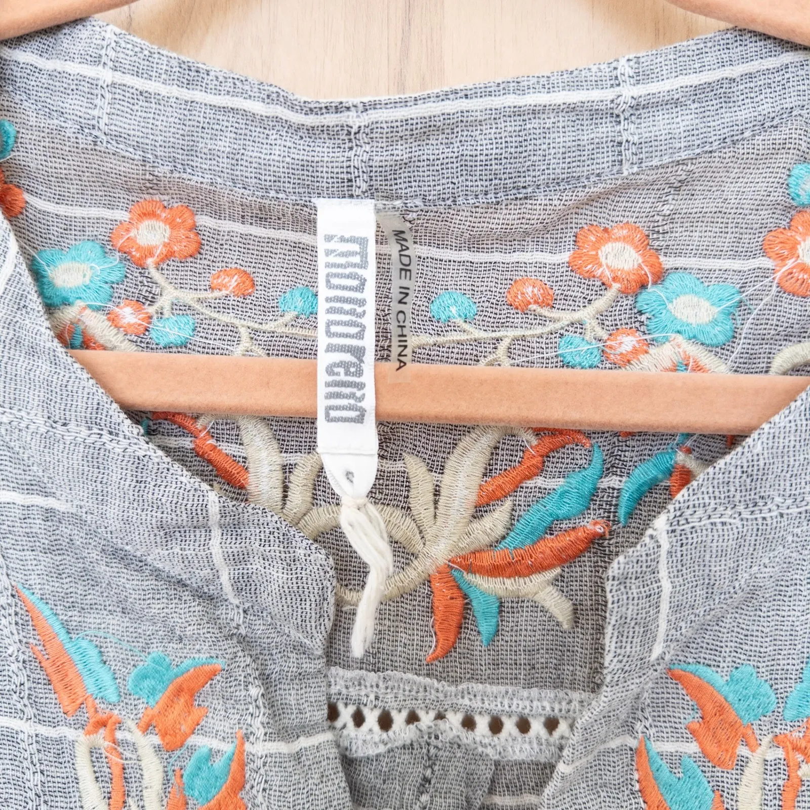 Womens Embroidered Blouse Size S Gray Floral Plaid Boho Cottage Romantic Artsy - Image 3