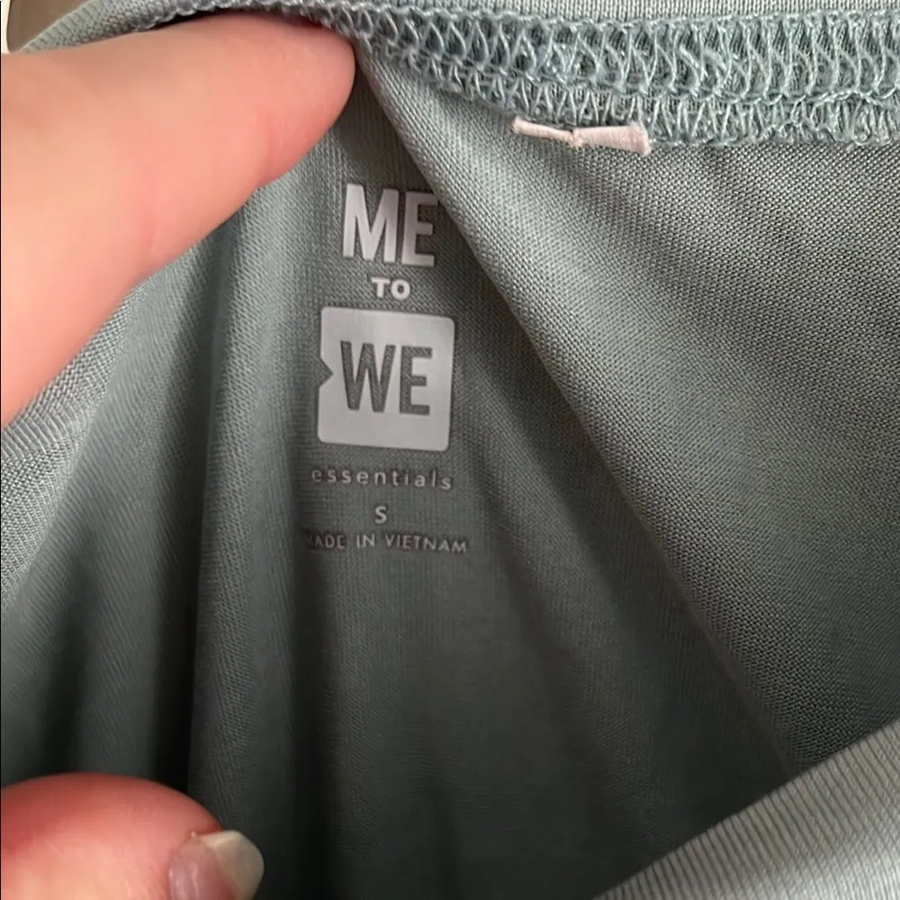 PacSun Crop T-Shirt with Crew Neck and Short Sleeves - Image 2