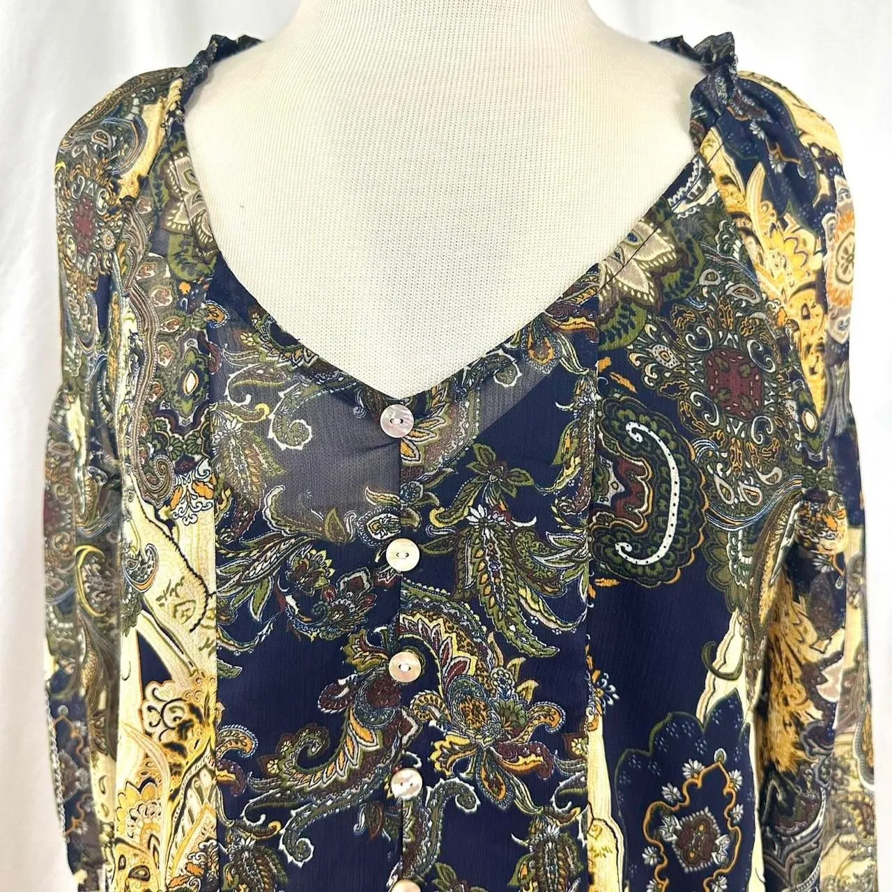 FIG AND FLOWER Navy Yellow Paisley Button Peasant Blouse V Neck Women M Bohemian Blue Size M - Image 2
