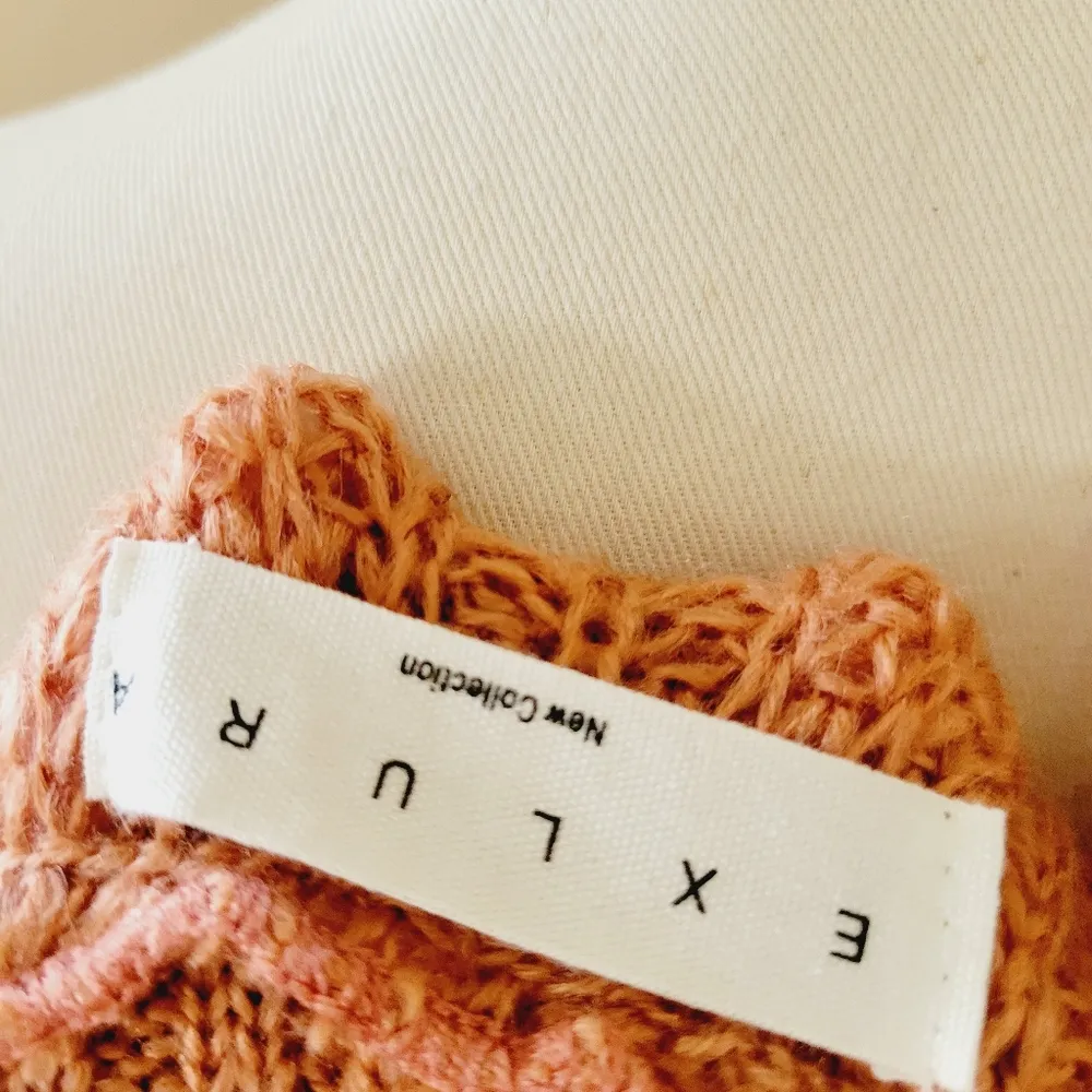 Exlura blush off shoulder sweater size one size - Image 7