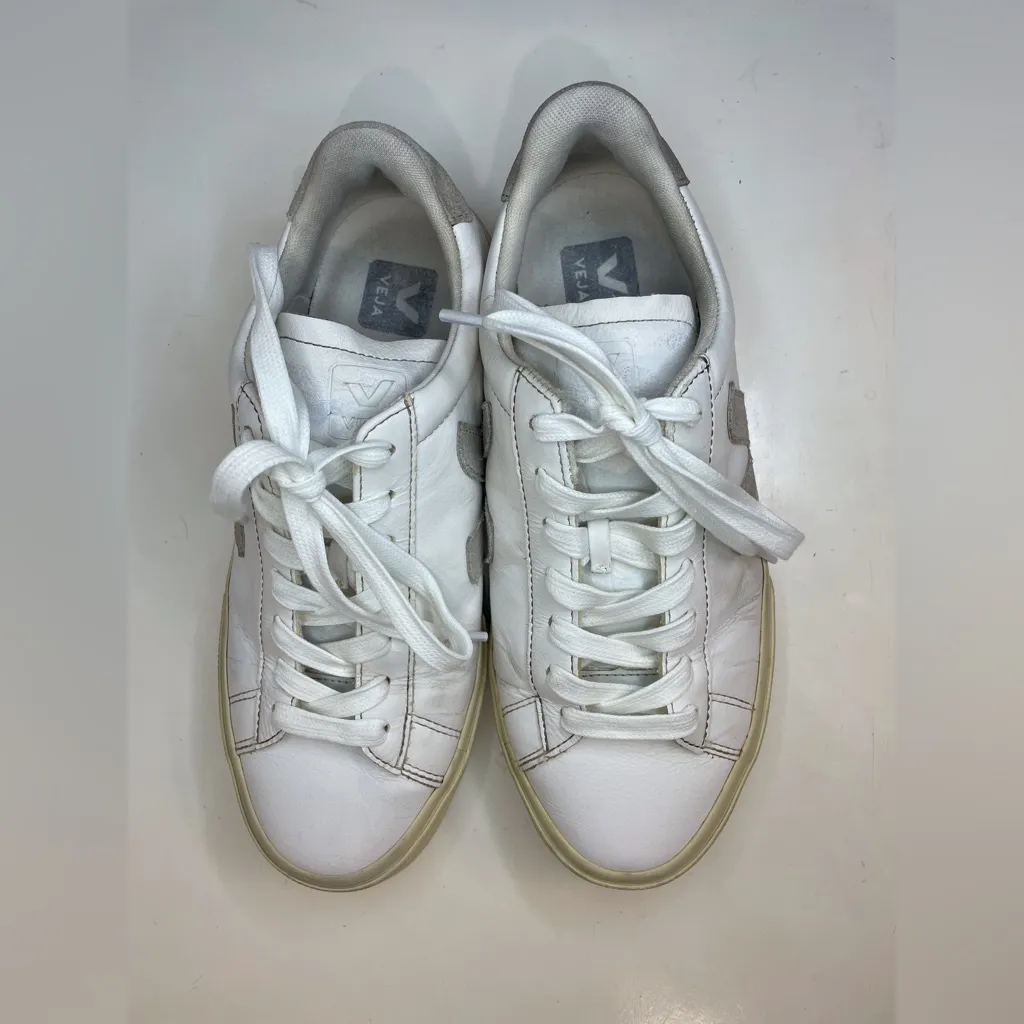 Veja Women’s White CAMPO Sneakers Size‎ 8 - Image 3