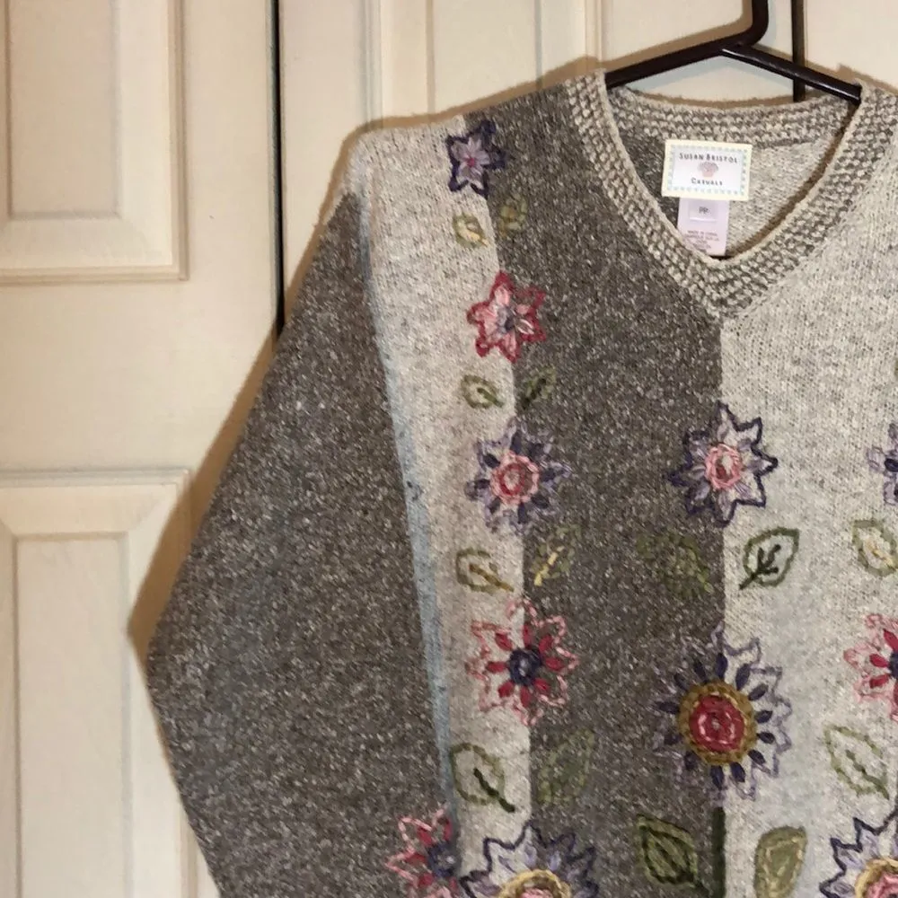 Susan Bristol Vintage Floral Sweater NWT PP - Image 2
