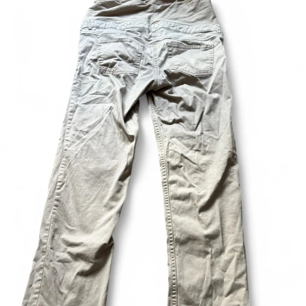 H&M Beige Maternity pants size 8 - Image 2