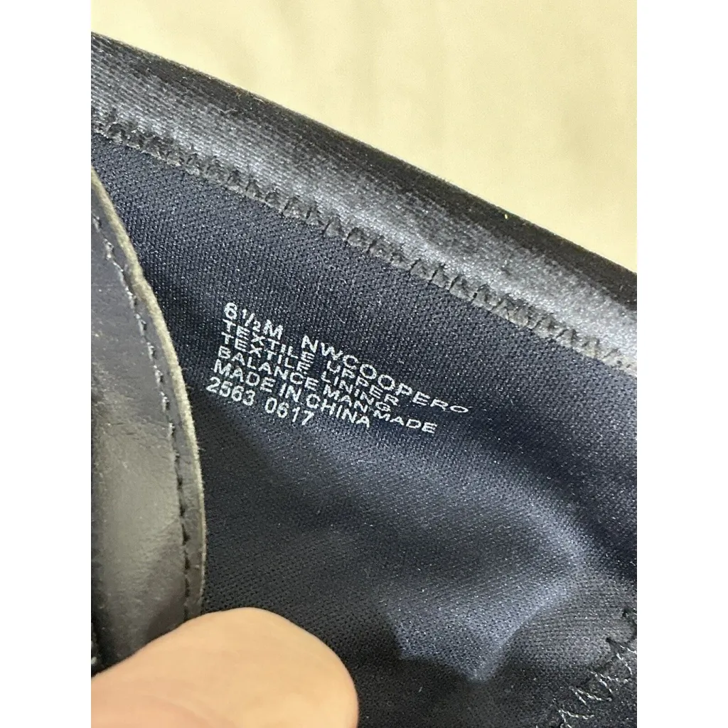 Womans Nine West Nwcoopero Navy Velvet Ankle Boots Heel 6.5 M - Image 6