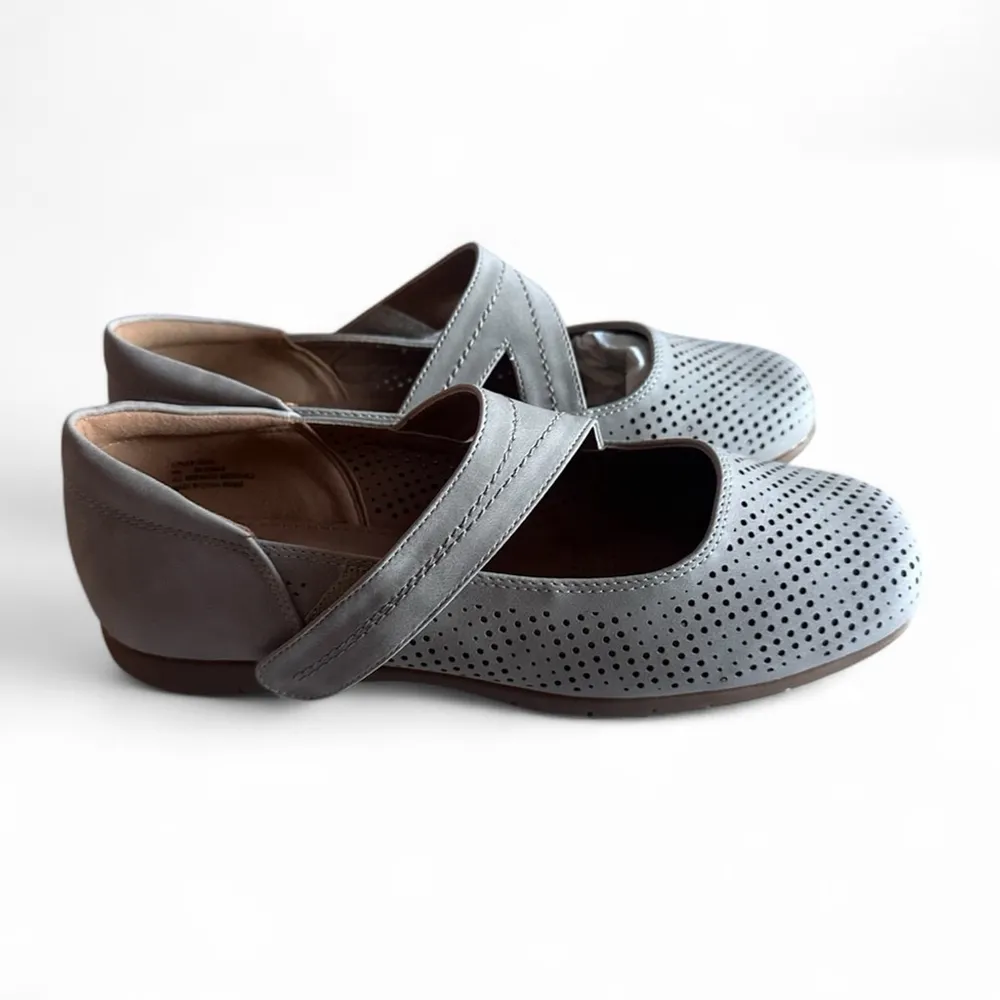 Comfortview Gray-Tan Perforated Mary Jane Flats Size 8 | Cross Strap | Giftable - Image 4