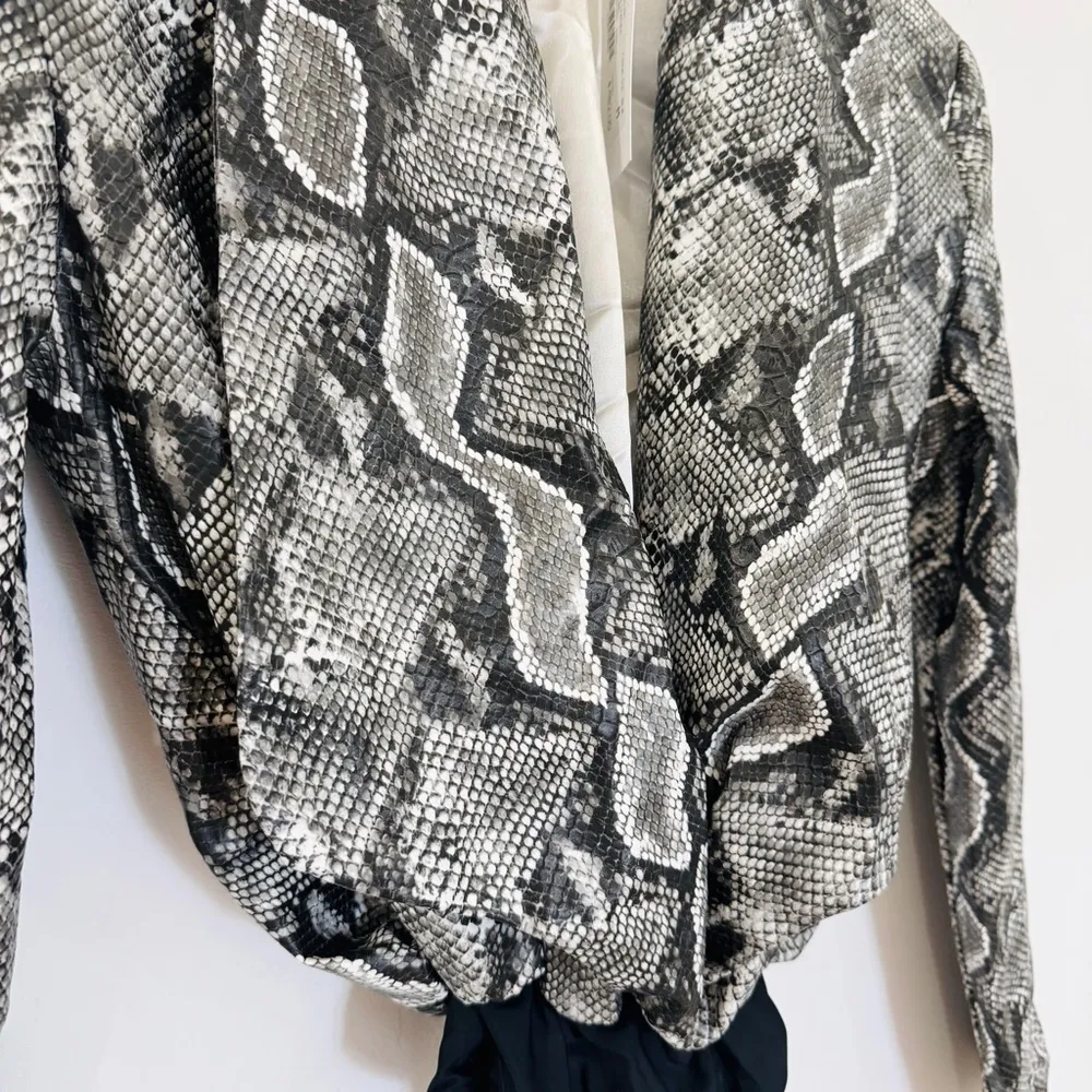 NONchalant Faux Leather revolve white/black/gray snakeskin bodysuit NWT - Image 8