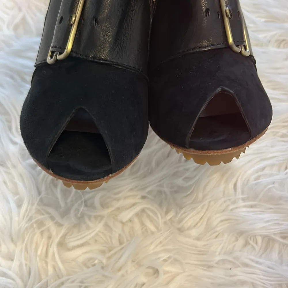 L.A.M.B. Black Suede Leather Peep Toe Pumps - Image 5