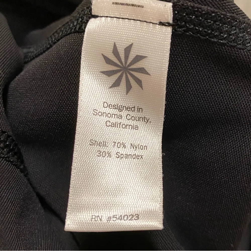 Athleta Black Stealth Tight 7/8 Length Legging Size XS - Image 9