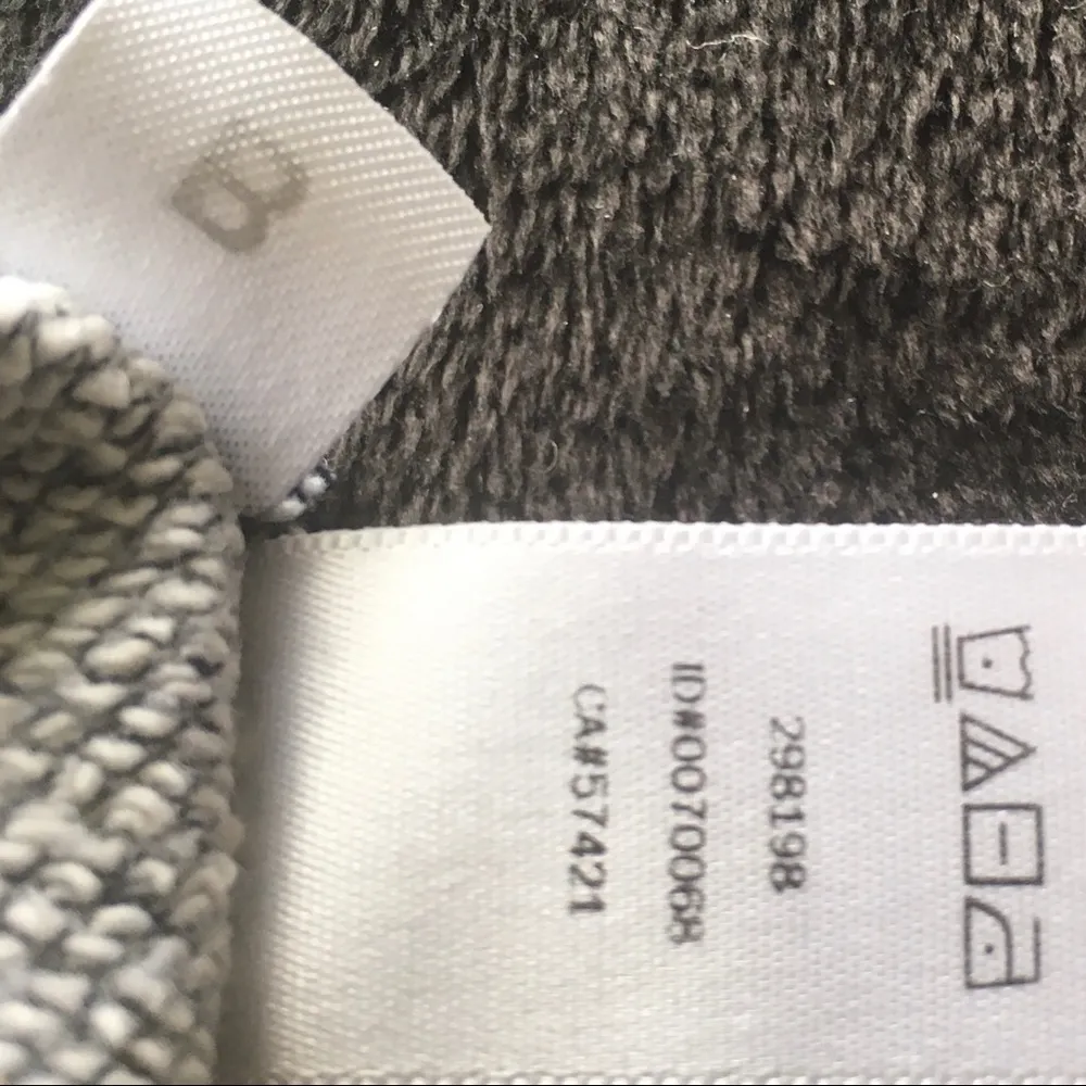 Loft sweater with zipper accents at the shoulders, long sleeved size Medium - Image 7