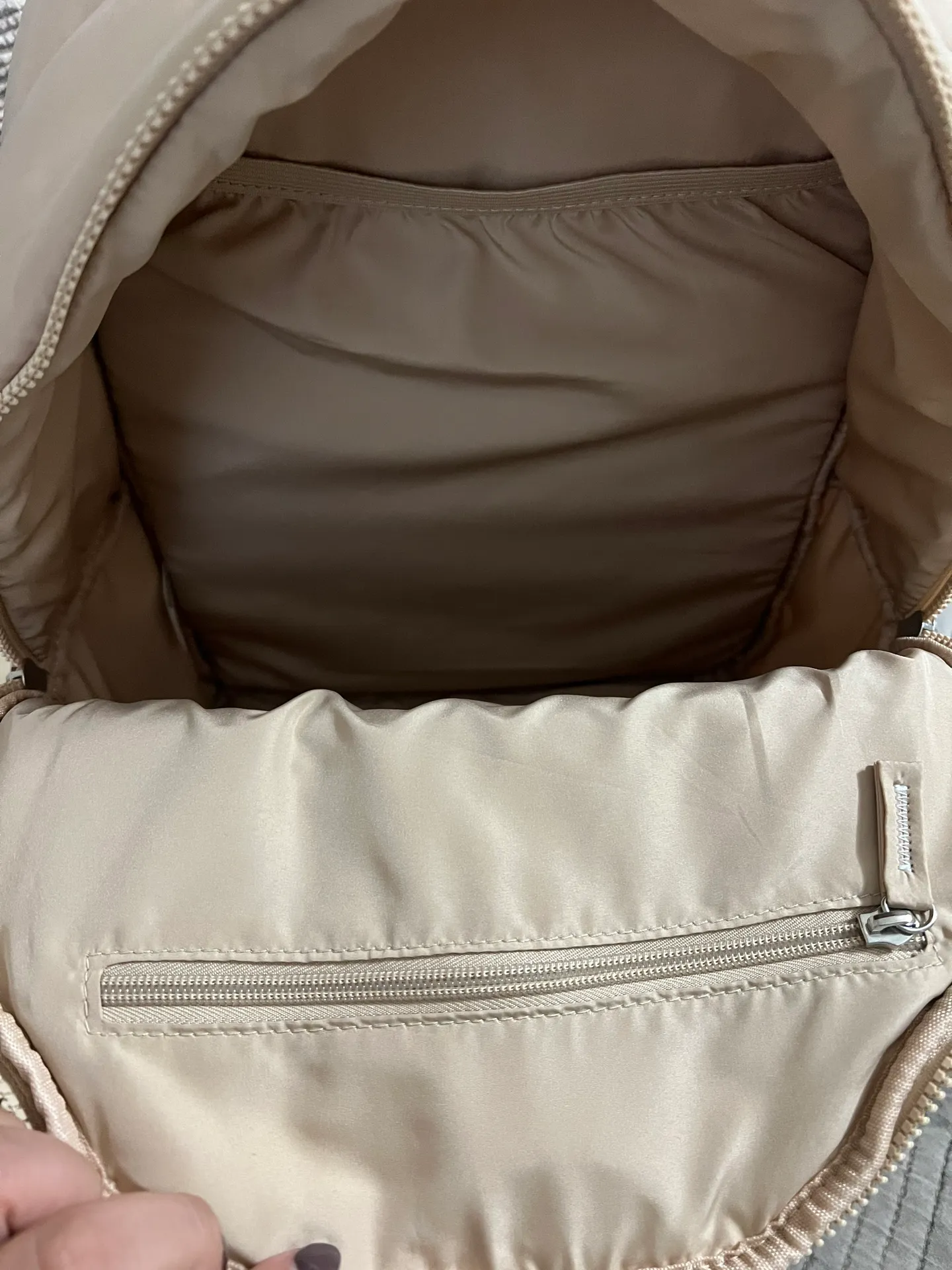 WILO backpack Tan - Image 4