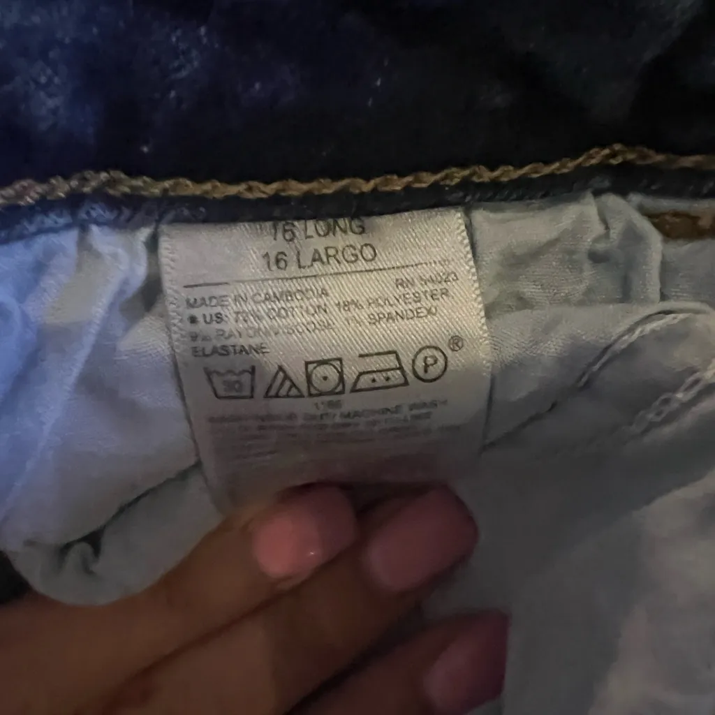 Old Navy Rockstar Super Skinny Jeans - Image 4