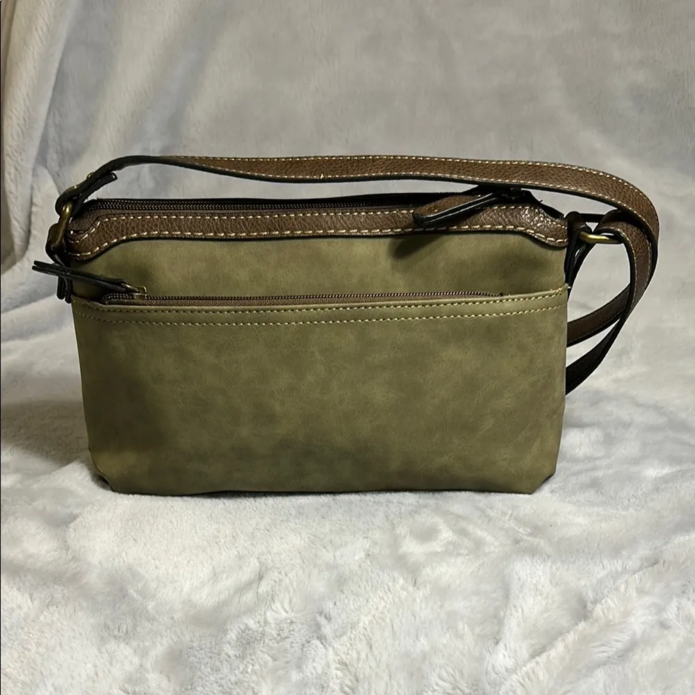 b.o.c. Two Toned Crossbody Bag - Image 2