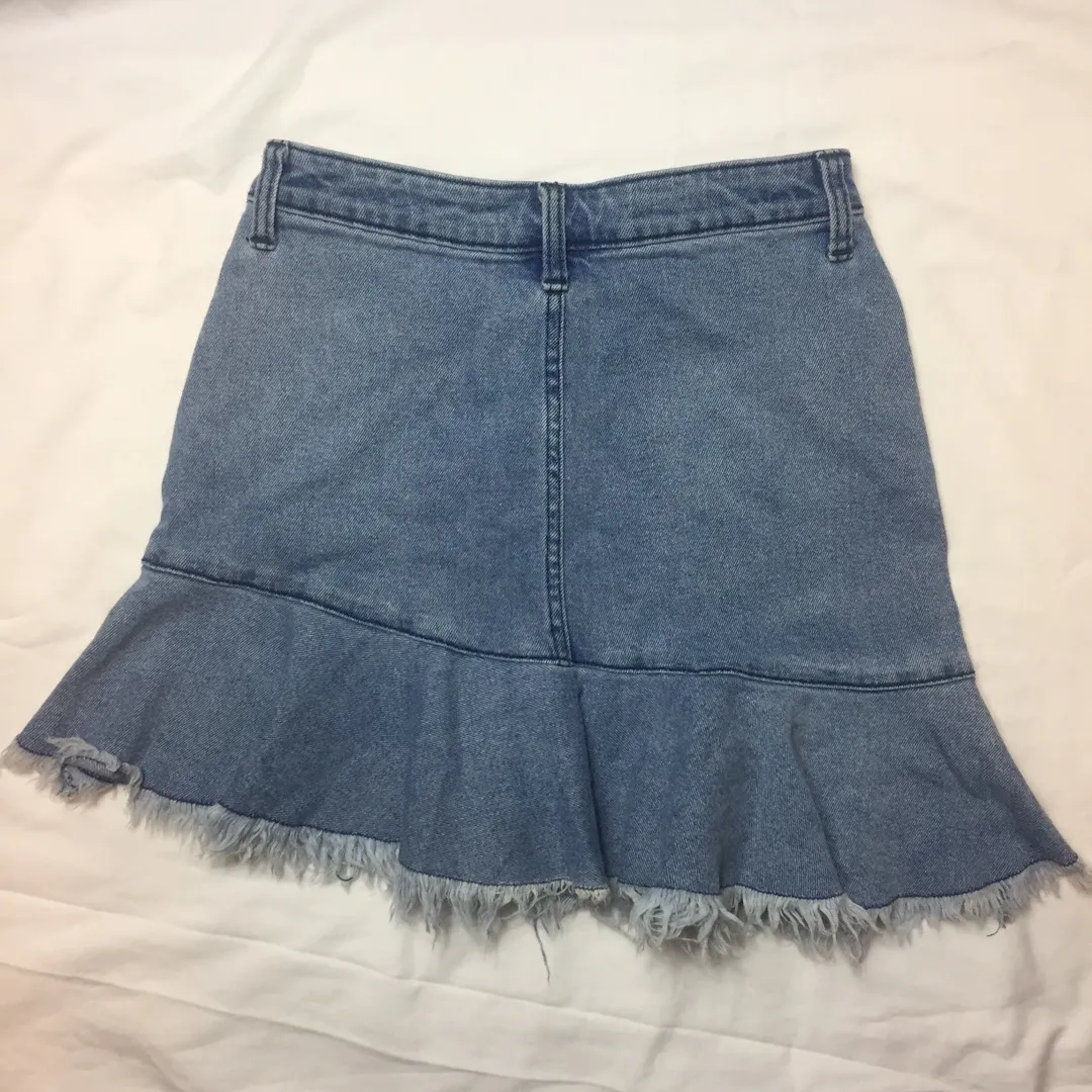 Vintage Style Asymmetrical Denim Skirt - Image 5