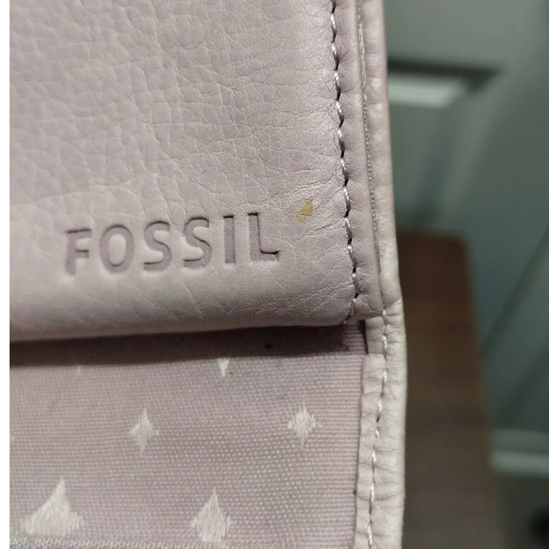 Vintage Fossil Marlow Light Purple Genuine Leather Tri-Fold Flip Clutch Wallet - Image 4