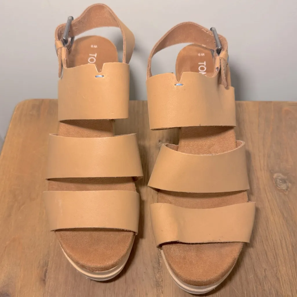 Toms Phoebe Slingback Clog Sandal in Honey Vegan Leather size 9 - Image 2