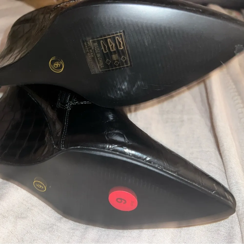 DOLL KILLS Night Social Secret Wedge Boot NWOT Size 6- Crocodile Zip Up Wedge - Image 6