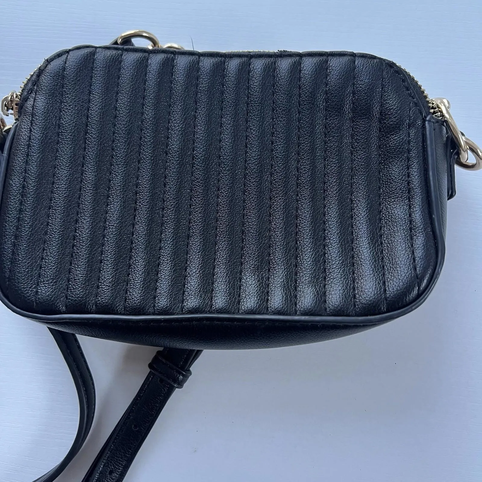 Steve Madden Black Quilted Crossbody Bag Purse Chain Strap Faux Leather Mini - Image 3