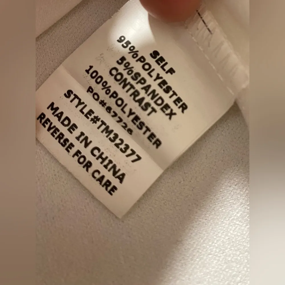 White Blouse Crop Top With Mesh & Pearl Detail Puff Sleeves - M - Image 8