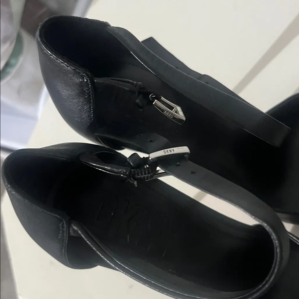 DKNY Veata Pointed Toe Slingback Pump Black Metallic Silver Size 7 Stilettos - Image 5