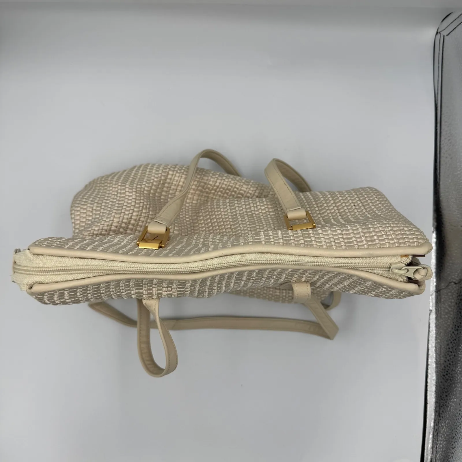 Americana by Sharif Woven Tote Bag Purse Handbag Beige Gold Accents Tan - Image 3