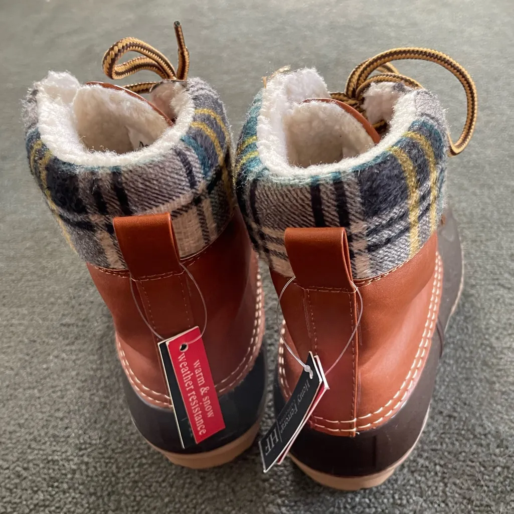 HENRY FERRERA BROWN DUCK BOOTS Size 6 - Image 4