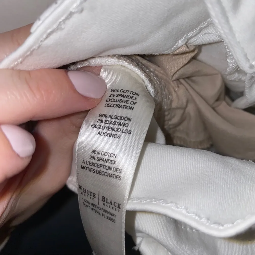 WHBM White Denim Skimmer Ankle Zipper Skinny Jeans Size 2 - Image 8