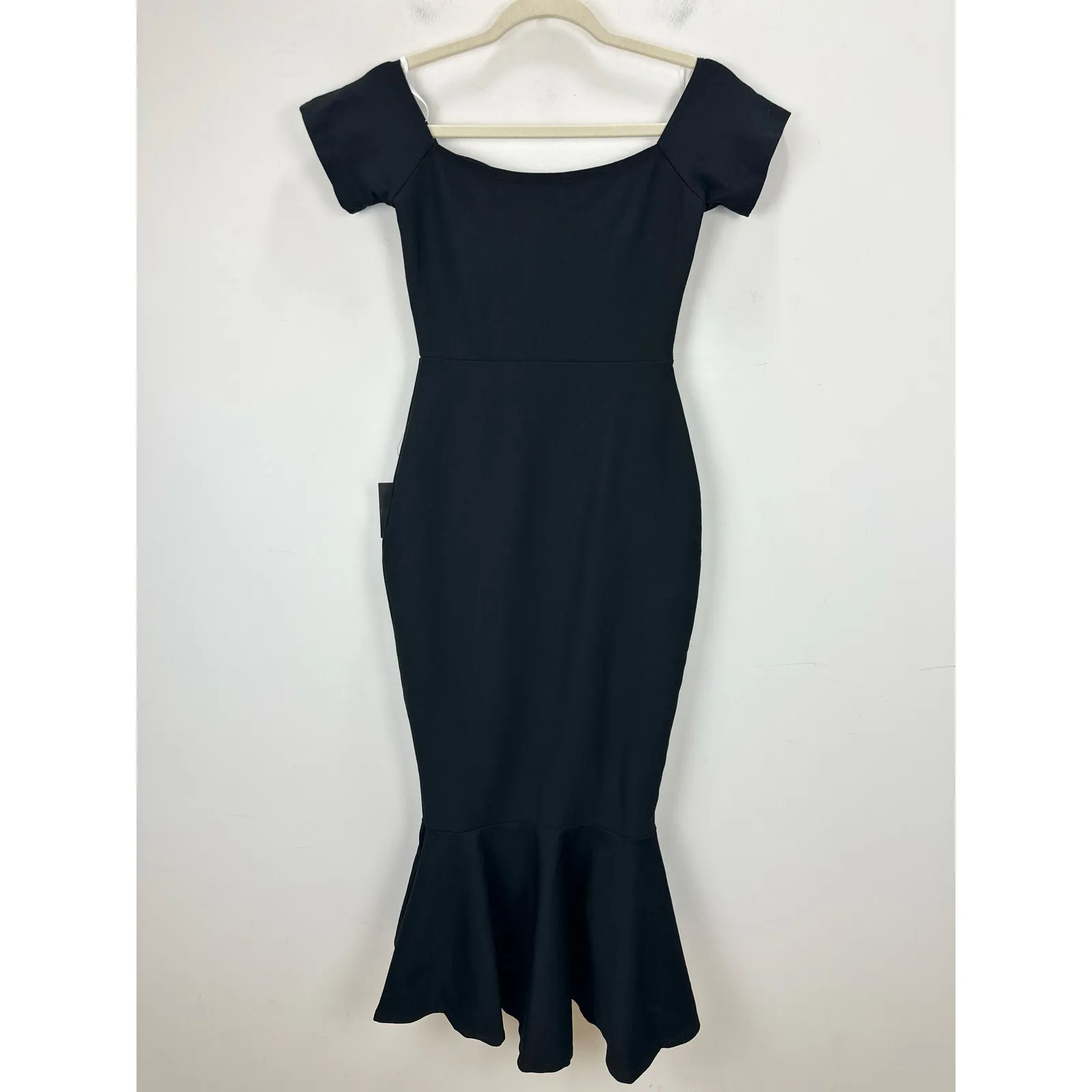 how much i care midnight blue off-the-shoulder midi dress Lulus How Much I Care Midnight Blue Off-the-Shoulder Midi Dress Cocktail XS  NWT Black - $39 New With Tags