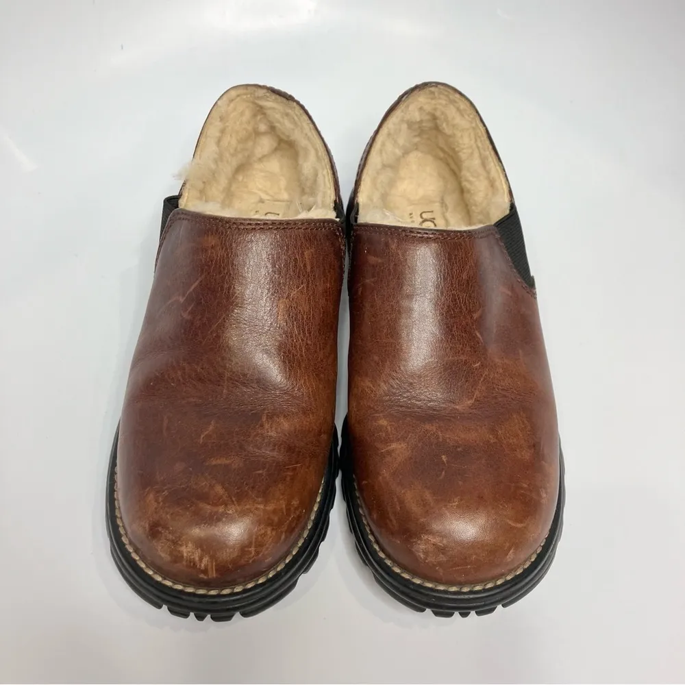 UGG  leather loafers shearling lined slip on shoes size 6 - Image 6