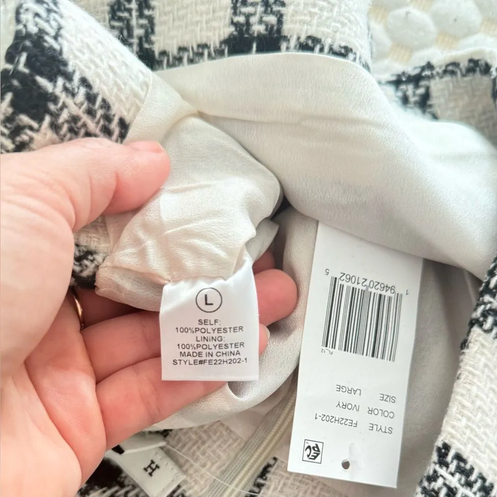 HYFVE Black and White Plaid Mini Skirt size L
Retail Price $60 - Image 5