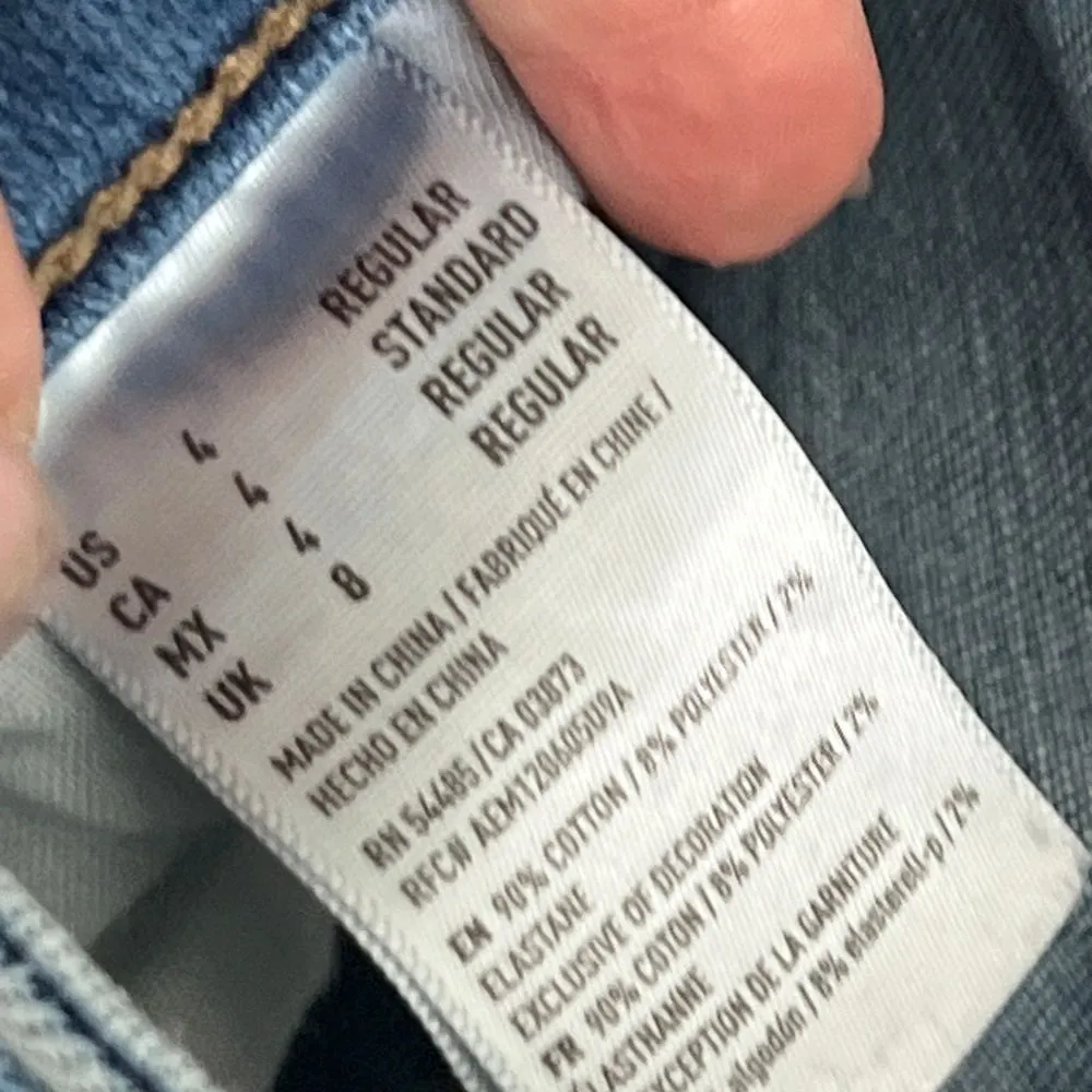 American Eagle Distressed Super Stretch Skinny Jeggings jeans 4 Blue med Wash - Image 9