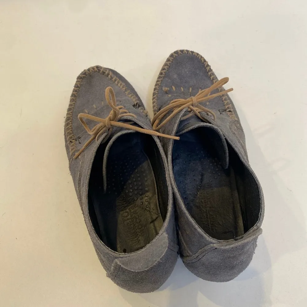 Minnetonka Lace Up Leather Suede Blue Chukka Women’s Moccasins Sz 8 - Image 4