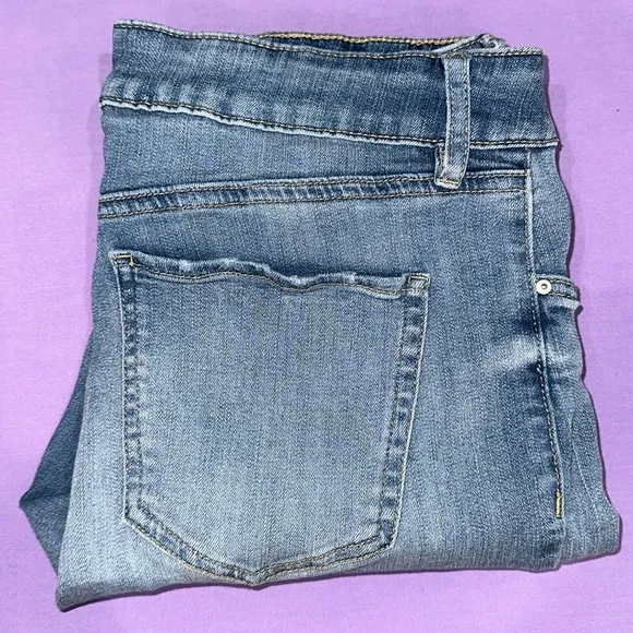 Refuge Ripped Skinny Jeans - Image 2